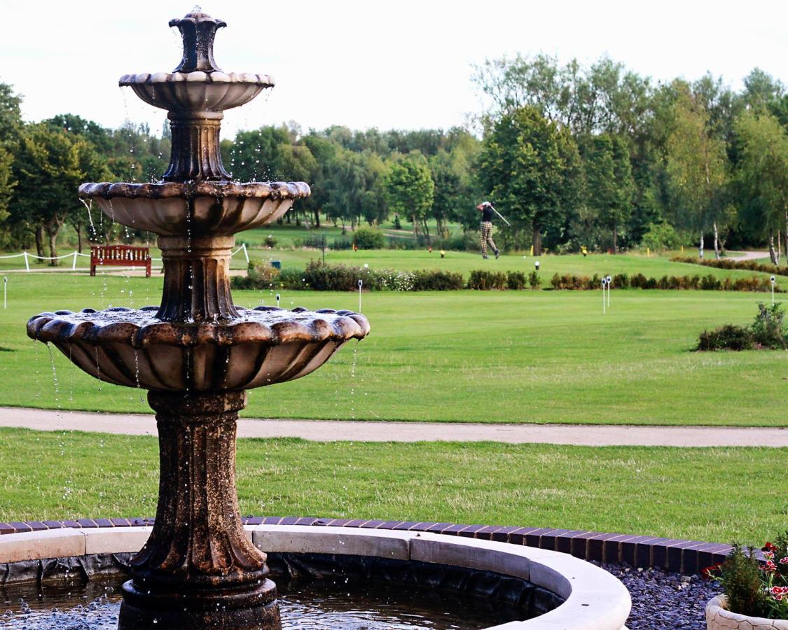 Hotel Calderfields Golf & Country Club Walsall Exterior foto